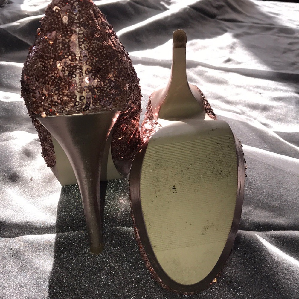 Sequence pumps - Picture 4 of 6
